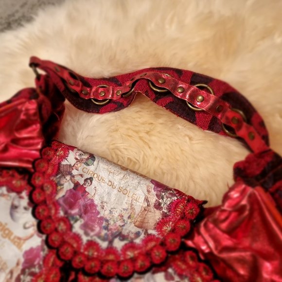 Desigual Cirque du Soleil Red Foil Shoulder Bag - Picture 6 of 6